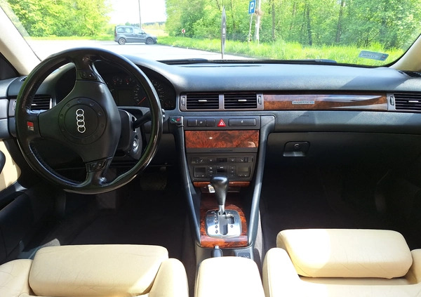 Audi A6 cena 25500 przebieg: 320700, rok produkcji 2000 z Toruń małe 466